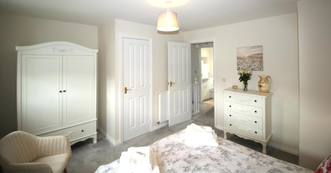 Ashington - 2 Bedroom House - Beautifully Decorated & Furnished - Large Garden Εξωτερικό φωτογραφία